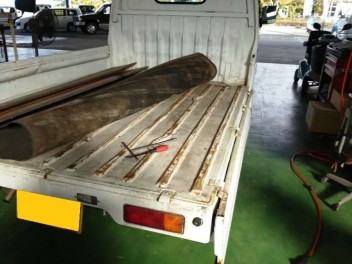 簡単な板金修理